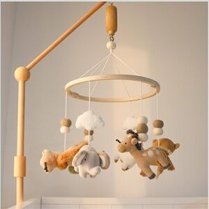 Animal crib mobile